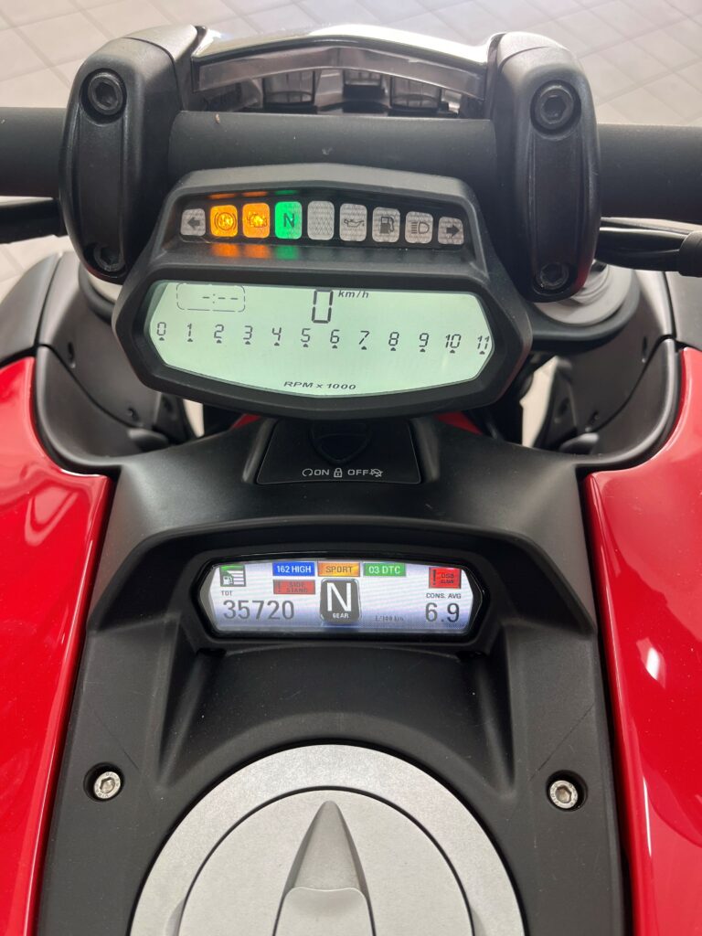 photo diavel